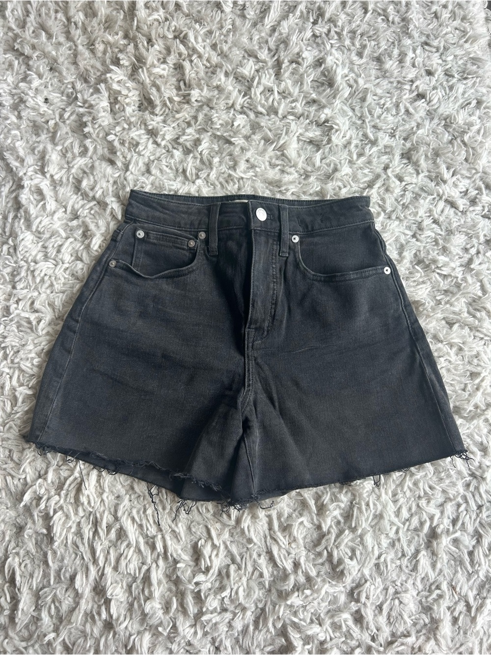 Madewell Curvy High Rise Denim Shorts in Lunar Wash size 25